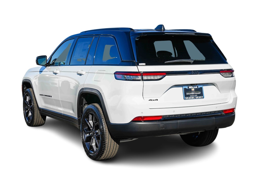 Thumbnail: 2025 Jeep Grand Cherokee - 3