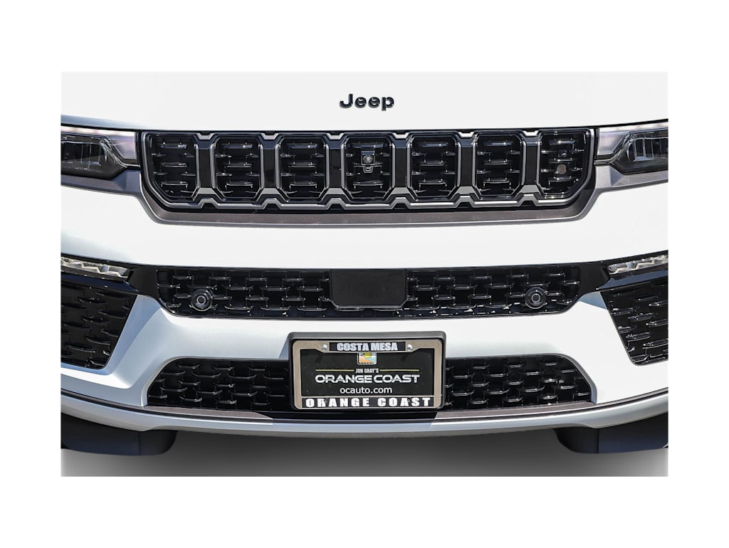 Thumbnail: 2026 Jeep Grand Cherokee - 21