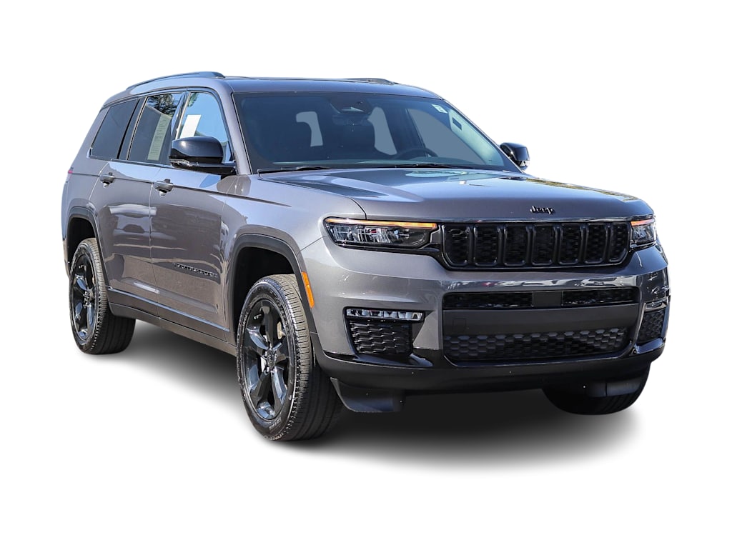 Thumbnail: 2025 Jeep Grand Cherokee L - 16