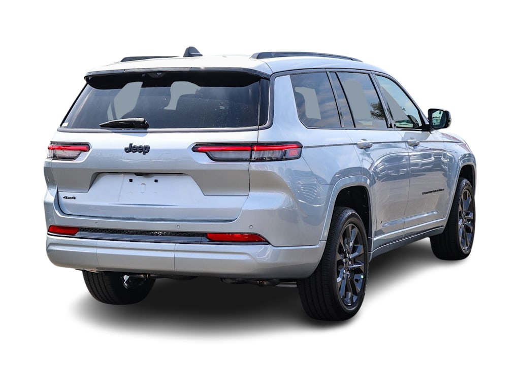 Thumbnail: 2026 Jeep Grand Cherokee L - 17