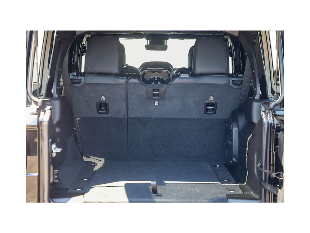 Thumbnail: 2026 Jeep Wrangler - 15