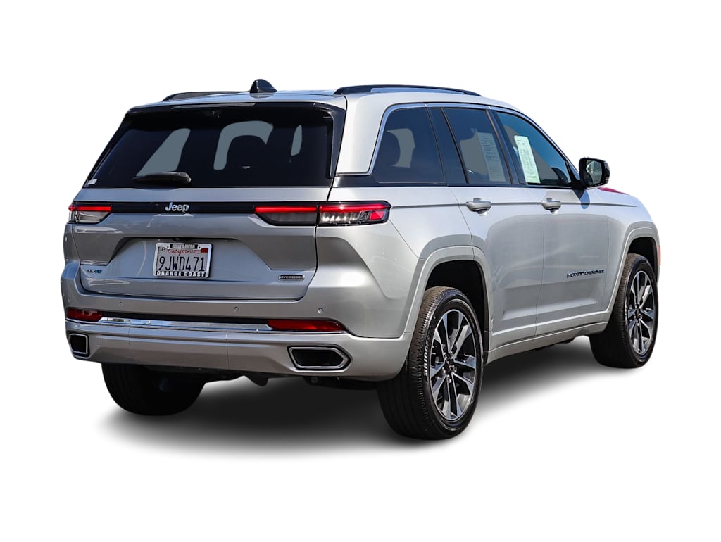 Thumbnail: 2023 Jeep Grand Cherokee - 17