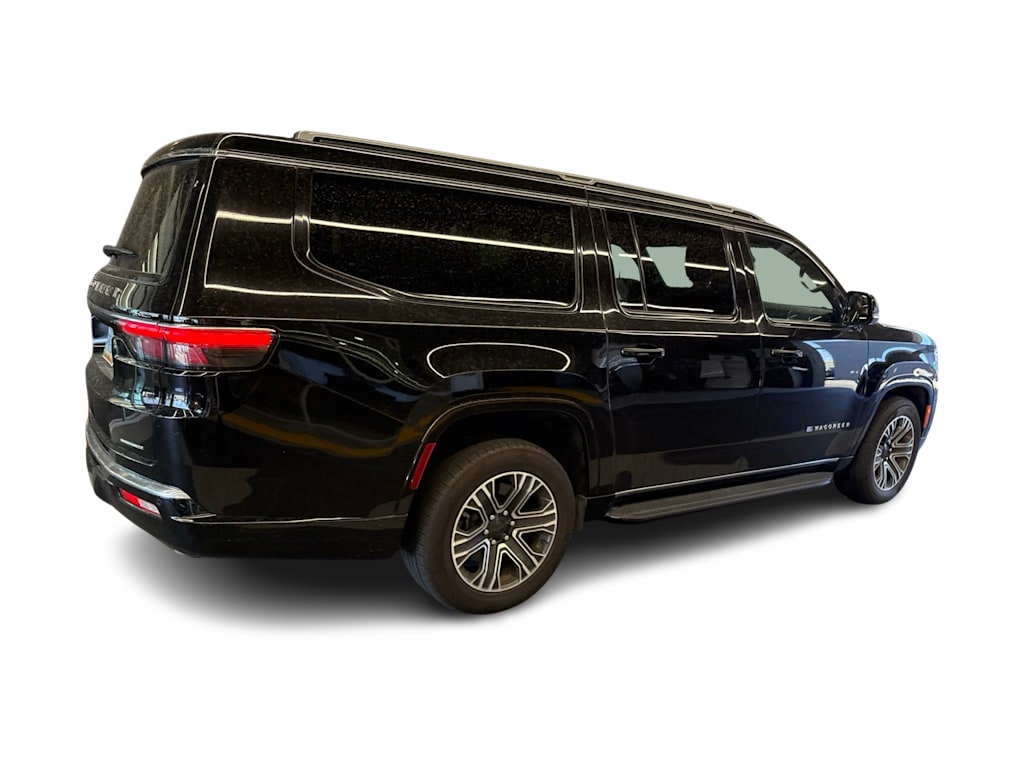 Thumbnail: 2024 Jeep Wagoneer - 20