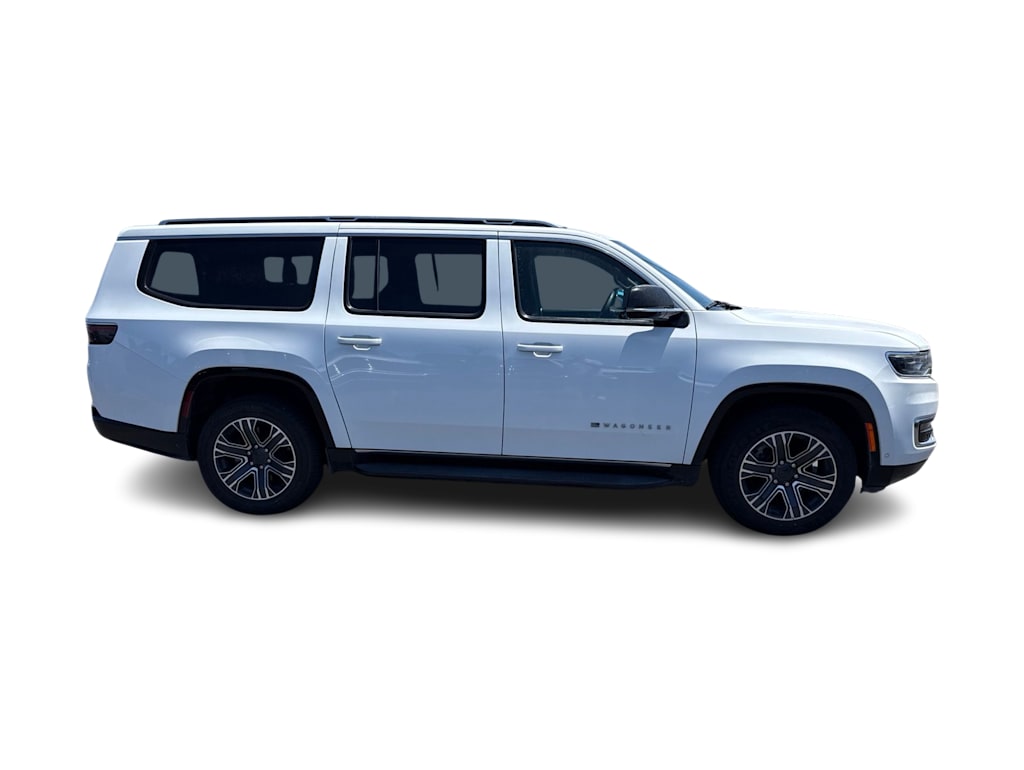Thumbnail: 2024 Jeep Wagoneer - 16