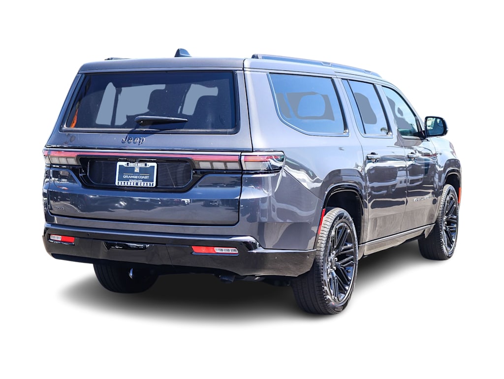Thumbnail: 2026 Jeep Grand Wagoneer L - 17