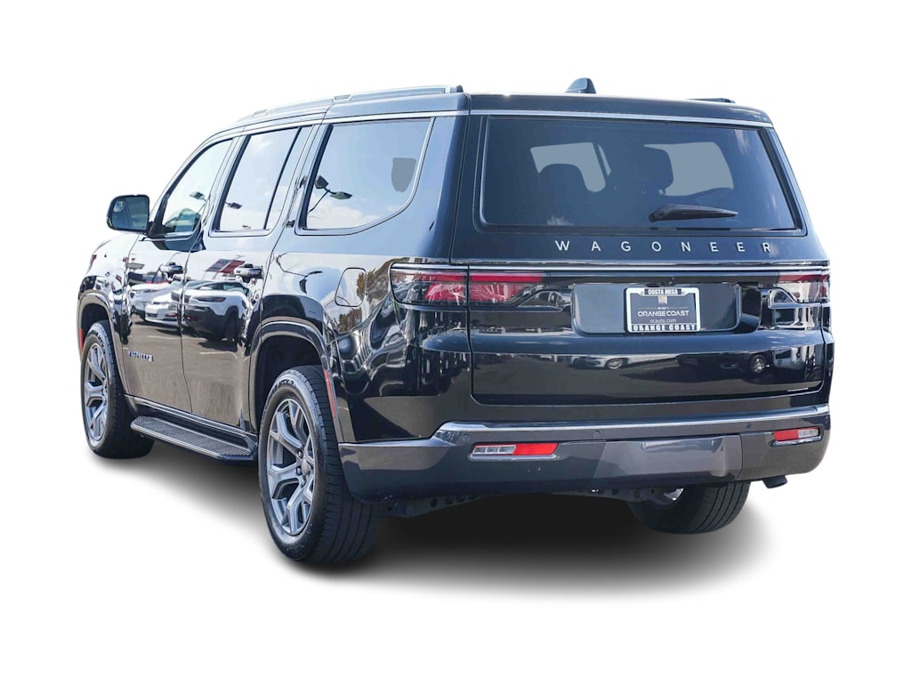 Thumbnail: 2022 Jeep Wagoneer - 3