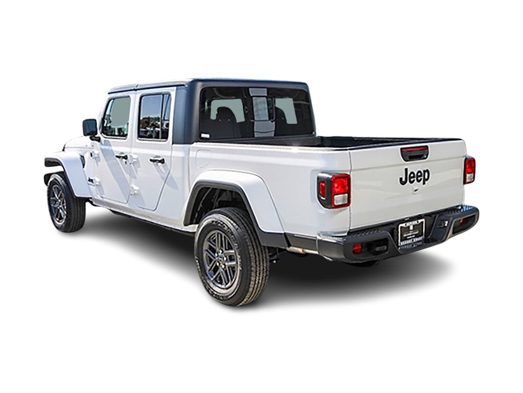 2024 Jeep Gladiator Sport 3