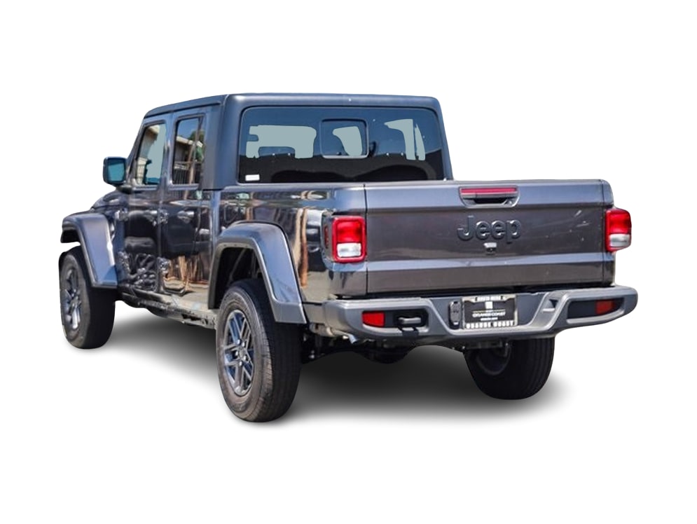 2024 Jeep Gladiator Sport 3