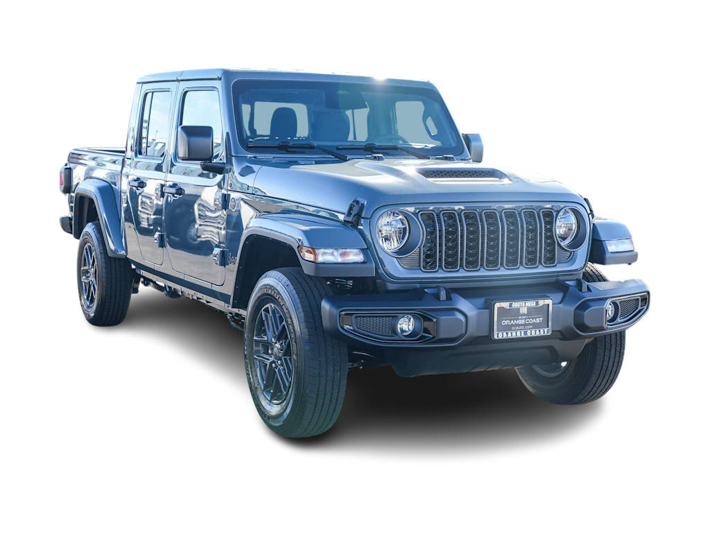 Thumbnail: 2026 Jeep Gladiator - 17