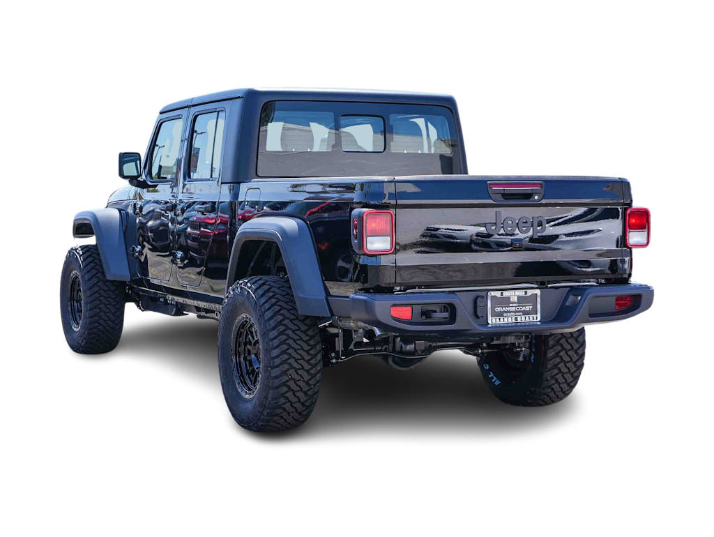 Thumbnail: 2026 Jeep Gladiator - 3