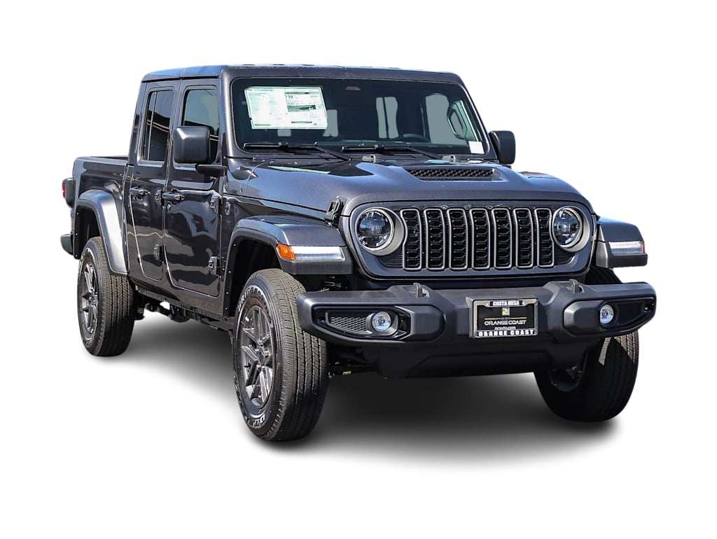 Thumbnail: 2026 Jeep Gladiator - 16
