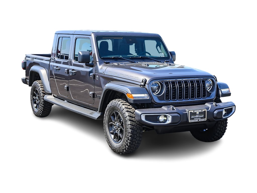 Thumbnail: 2025 Jeep Gladiator - 16