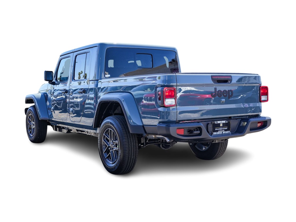 Thumbnail: 2026 Jeep Gladiator - 3