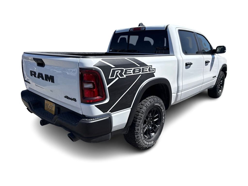 Thumbnail: 2025 RAM 1500 - 22