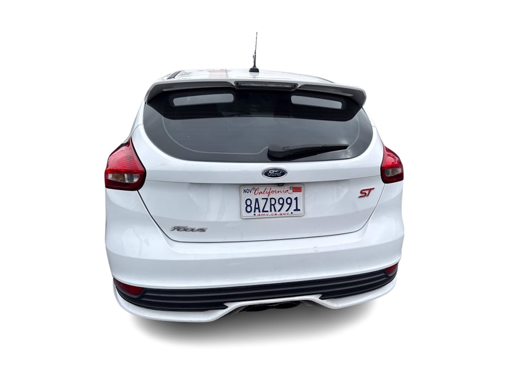 Thumbnail: 2017 Ford Focus - 18