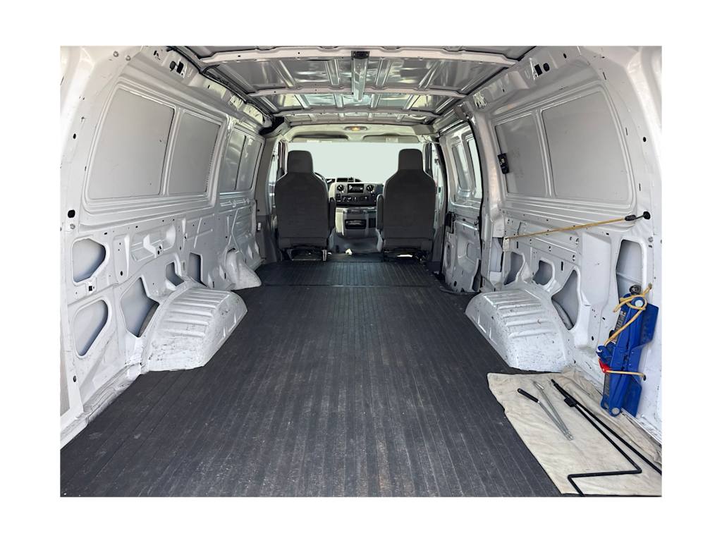 Thumbnail: 2014 Ford Econoline - 9