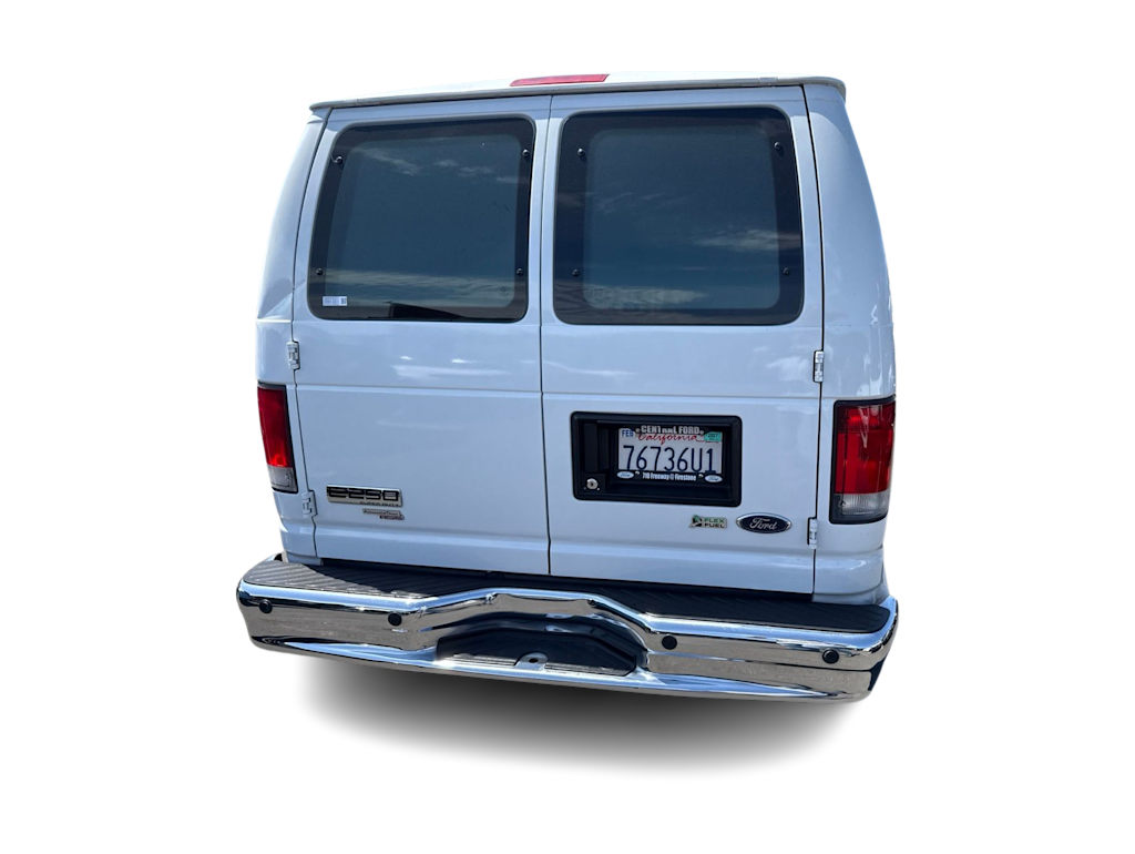 Thumbnail: 2014 Ford Econoline - 3