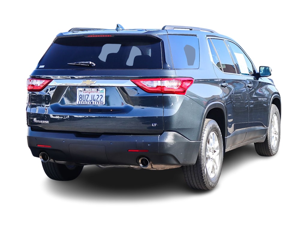 Thumbnail: 2021 Chevrolet Traverse - 15
