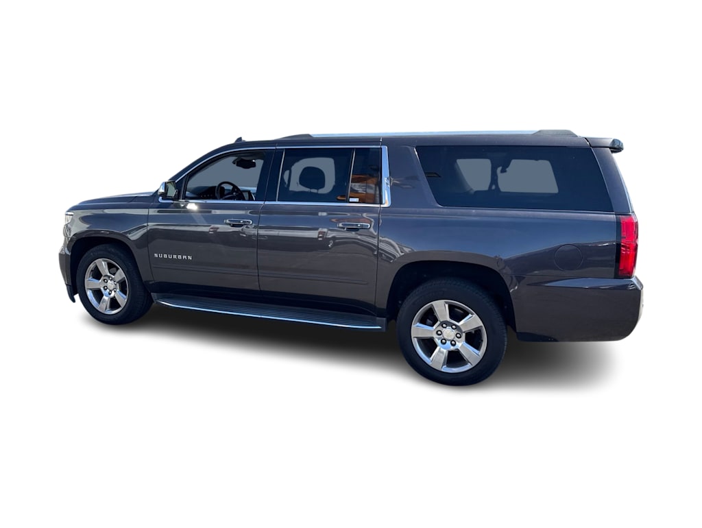 Thumbnail: 2017 Chevrolet Suburban - 3