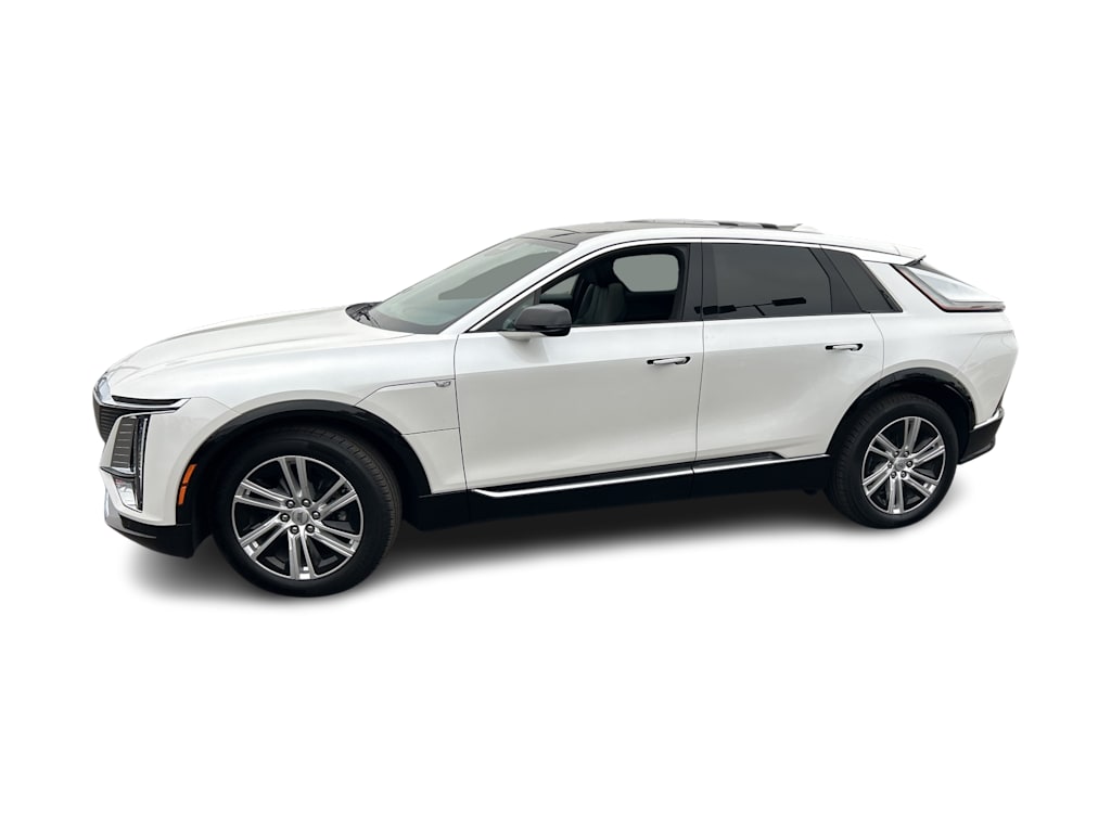 Thumbnail: 2024 Cadillac Lyriq - 3