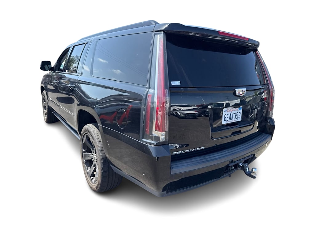 Thumbnail: 2018 Cadillac Escalade - 4