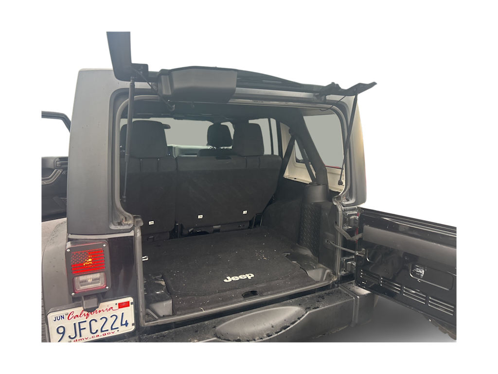 Thumbnail: 2011 Jeep Wrangler - 17