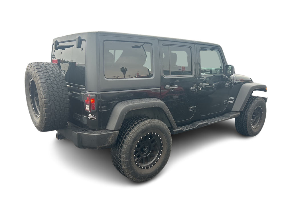Thumbnail: 2011 Jeep Wrangler - 23