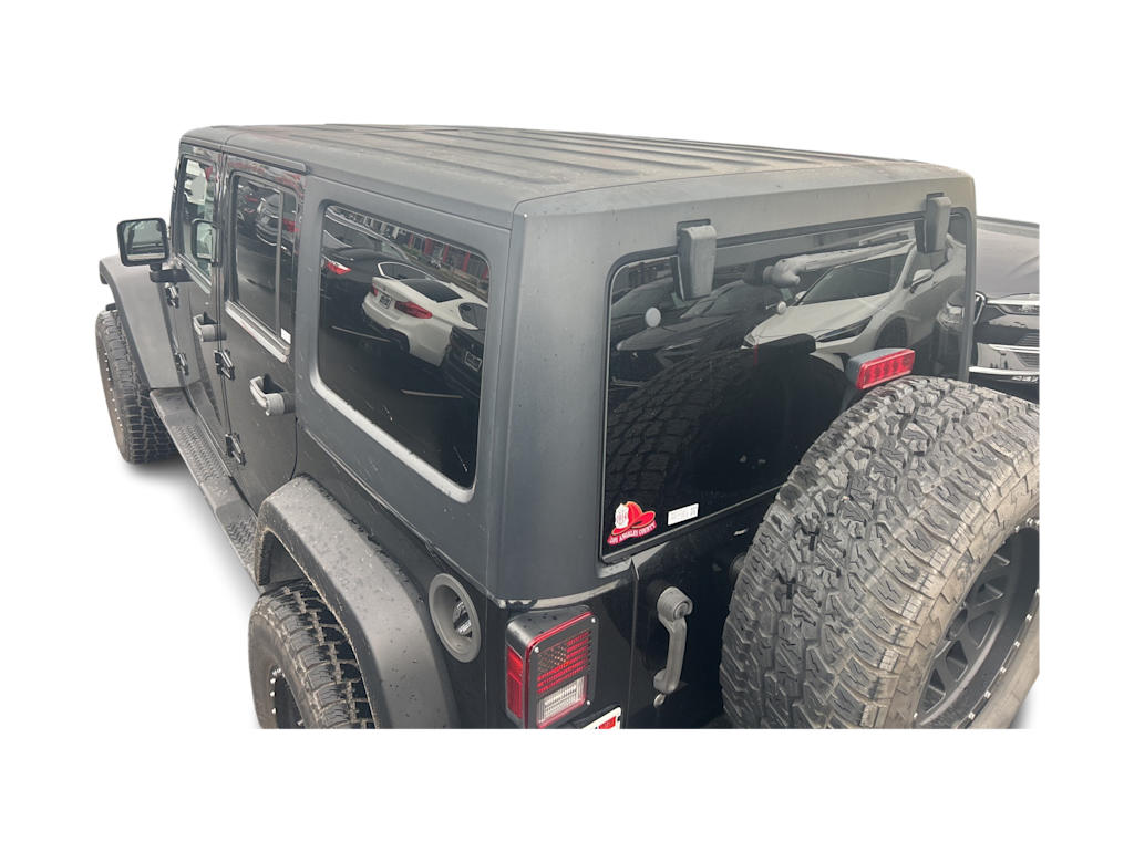 Thumbnail: 2011 Jeep Wrangler - 34