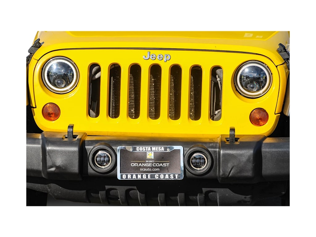 2009 Jeep Wrangler Unlimited X 19