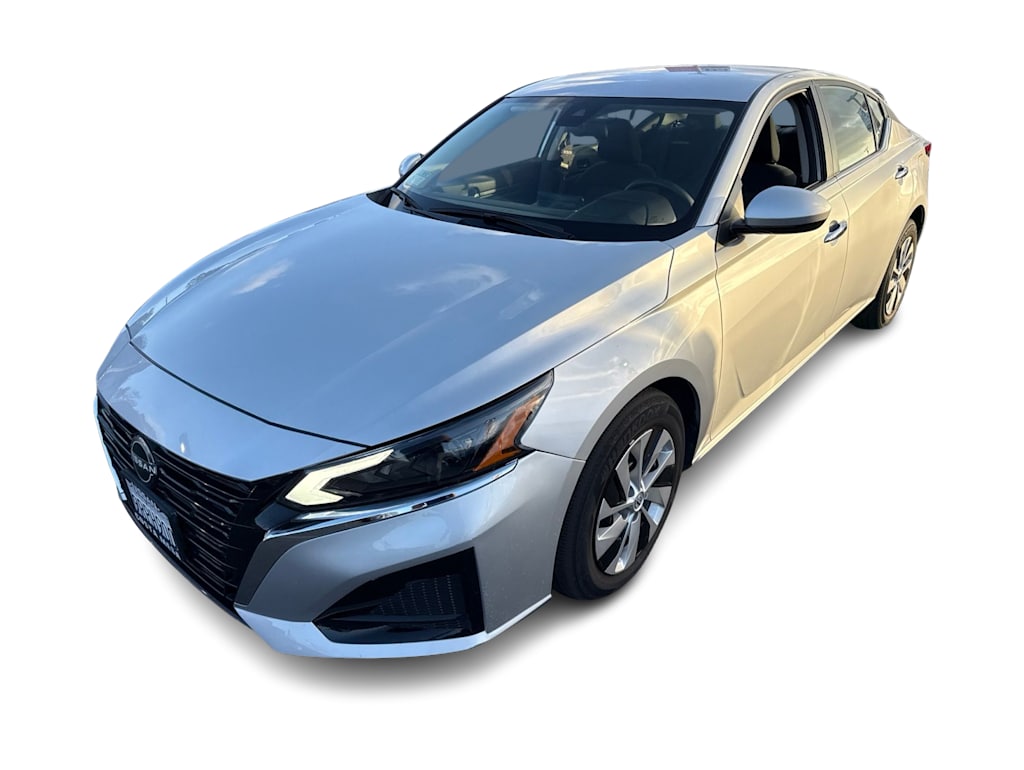 Thumbnail: 2023 Nissan Altima - 26