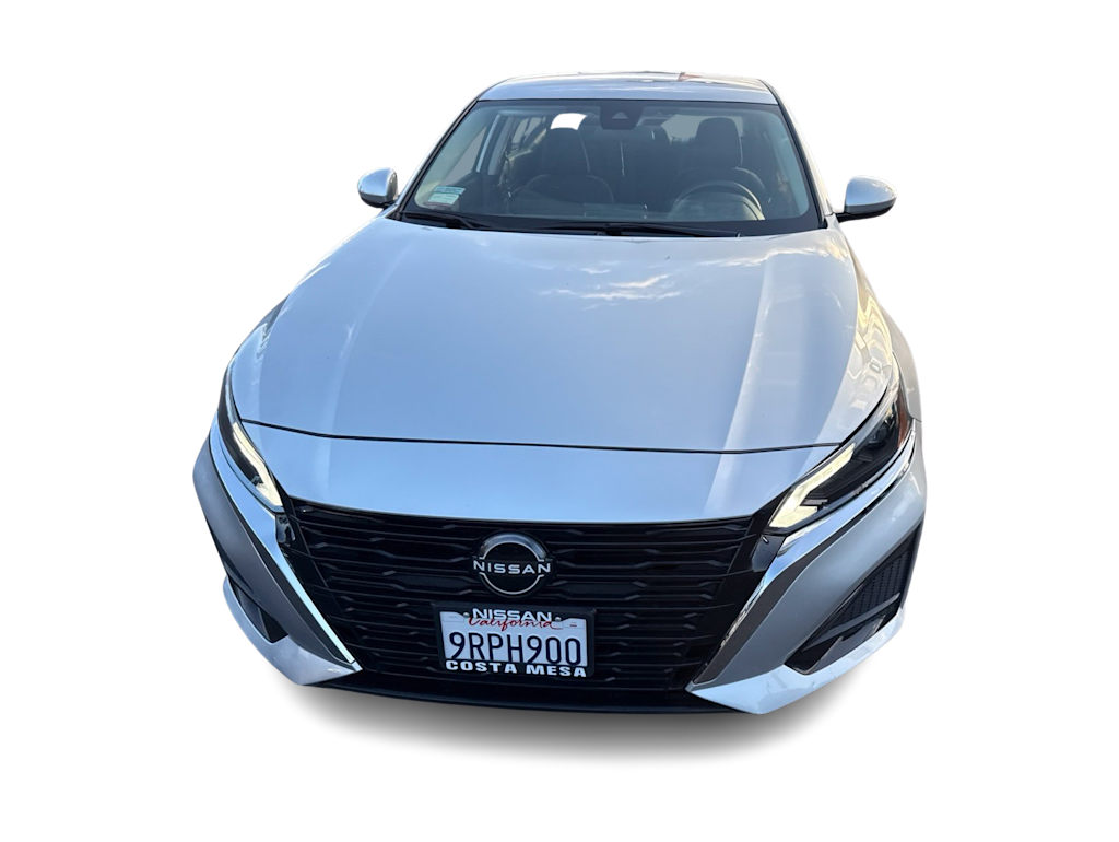 Thumbnail: 2023 Nissan Altima - 10