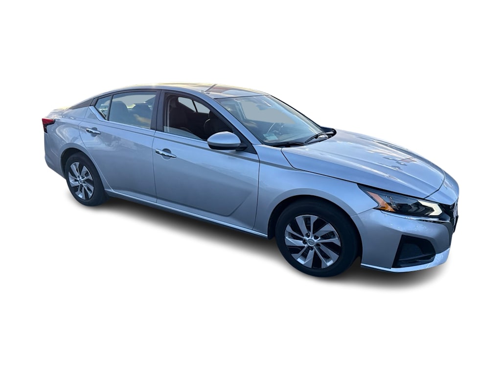 Thumbnail: 2023 Nissan Altima - 15