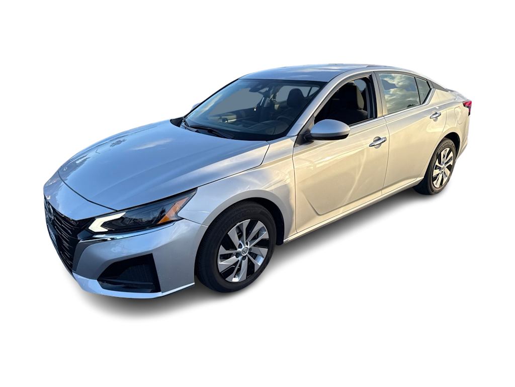 Thumbnail: 2023 Nissan Altima - 25