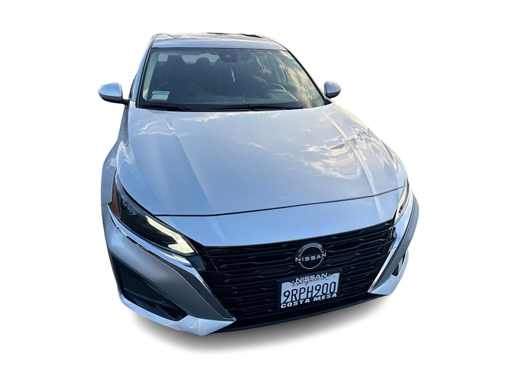 Thumbnail: 2023 Nissan Altima - 12