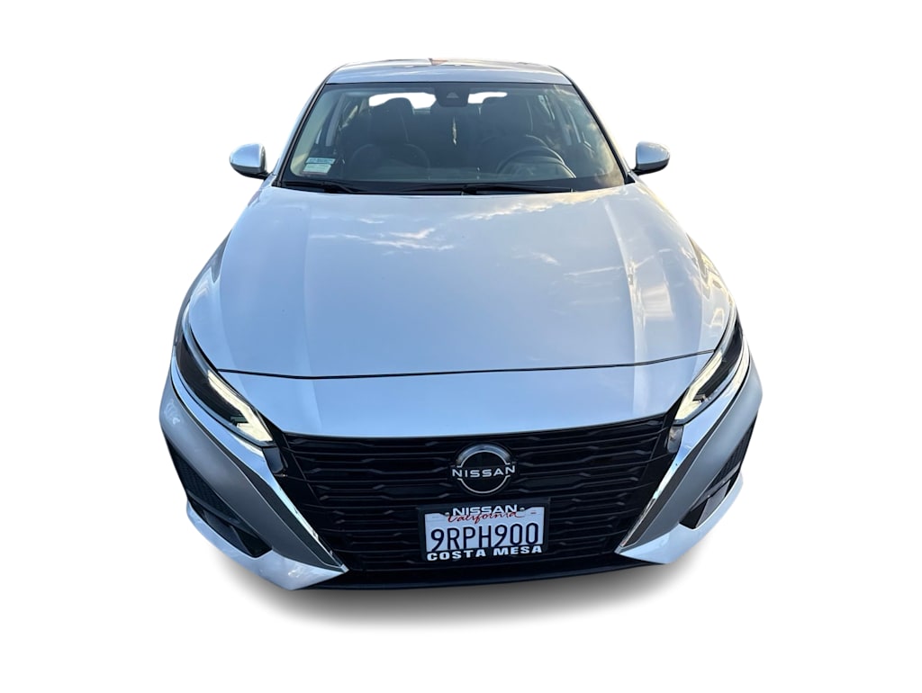 Thumbnail: 2023 Nissan Altima - 11