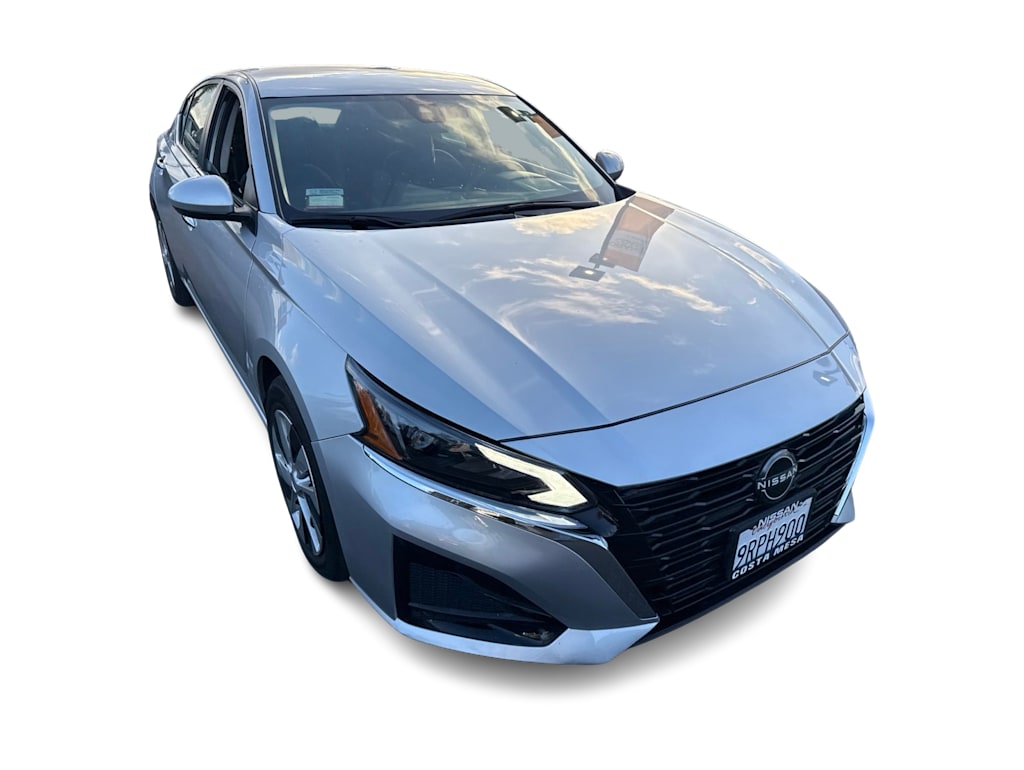 Thumbnail: 2023 Nissan Altima - 13