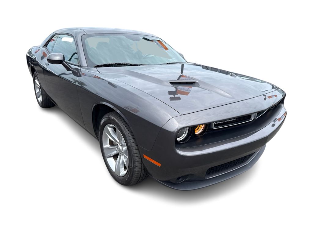 Thumbnail: 2022 Dodge Challenger - 4