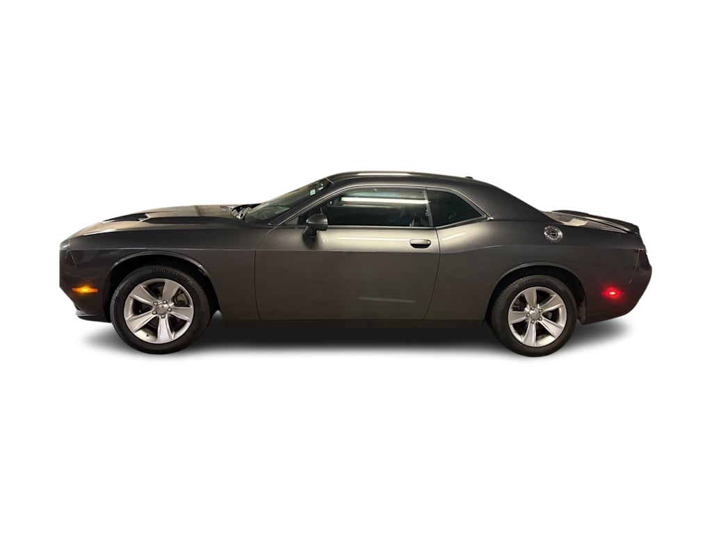 Thumbnail: 2022 Dodge Challenger - 32