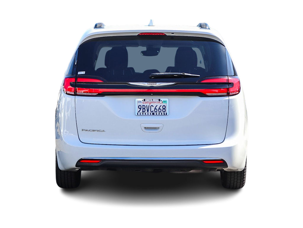 Thumbnail: 2022 Chrysler Pacifica - 4