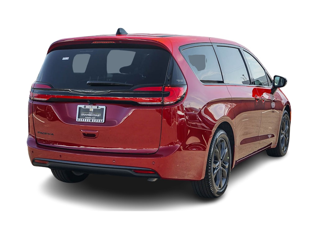Thumbnail: 2026 Chrysler Pacifica - 16
