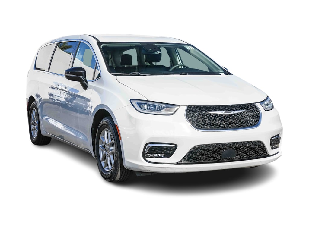 Thumbnail: 2024 Chrysler Pacifica - 18