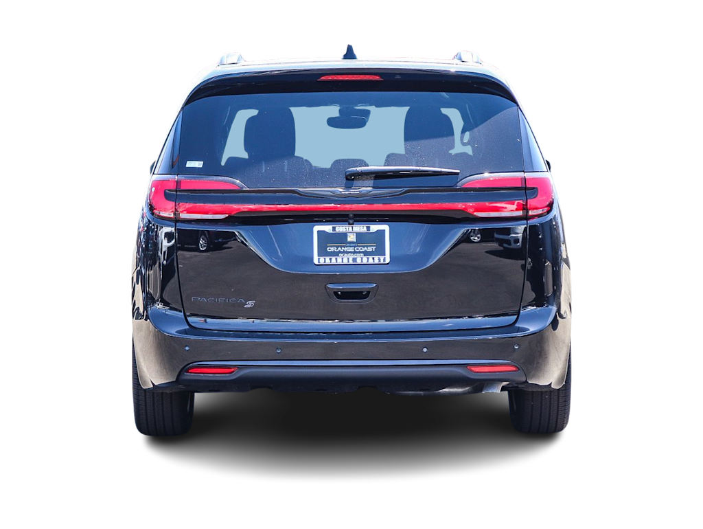 Thumbnail: 2026 Chrysler Pacifica - 4