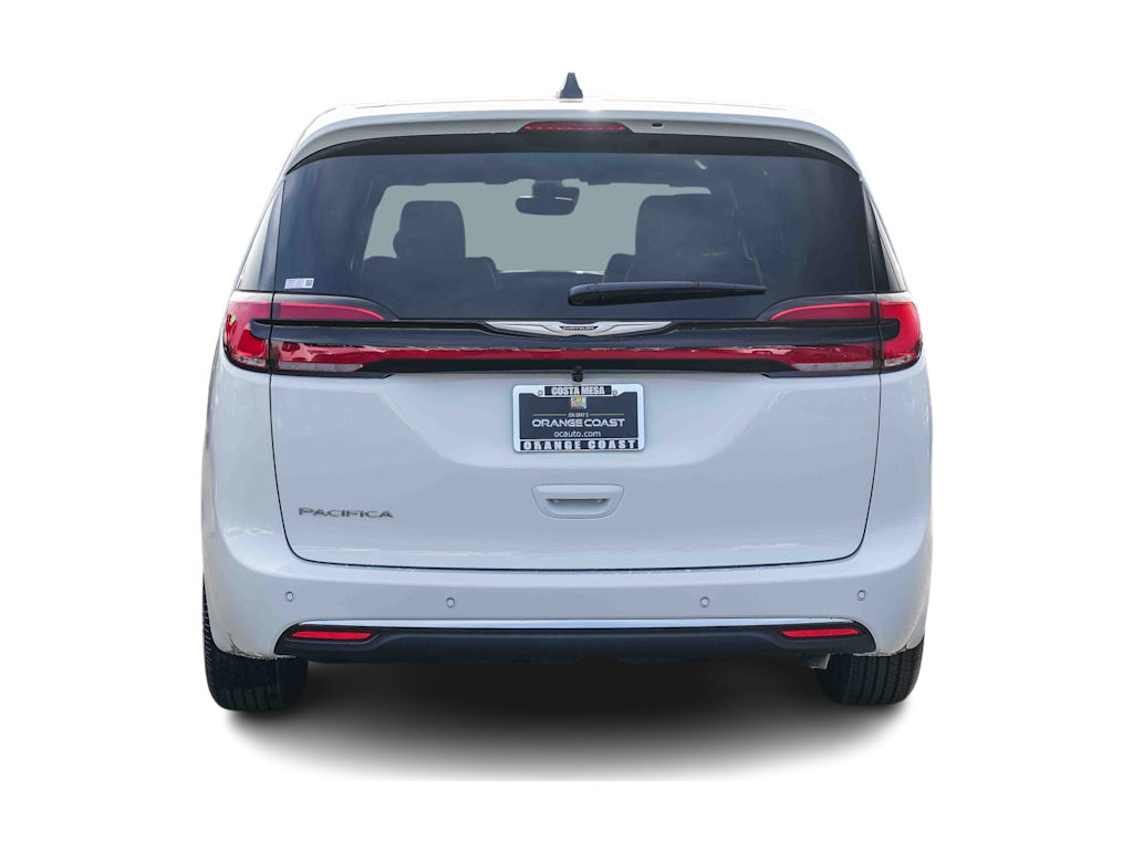 Thumbnail: 2026 Chrysler Pacifica - 4