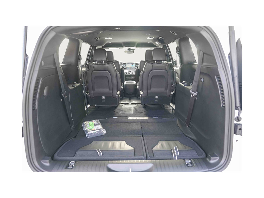 Thumbnail: 2026 Chrysler Pacifica - 15