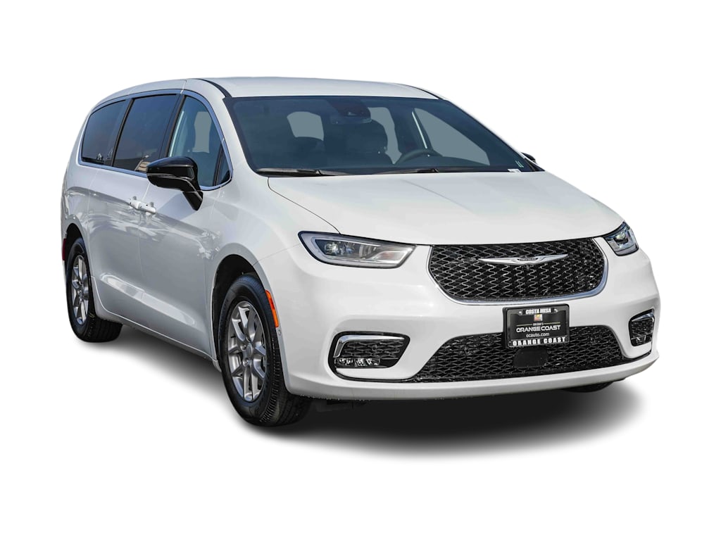 Thumbnail: 2026 Chrysler Pacifica - 16