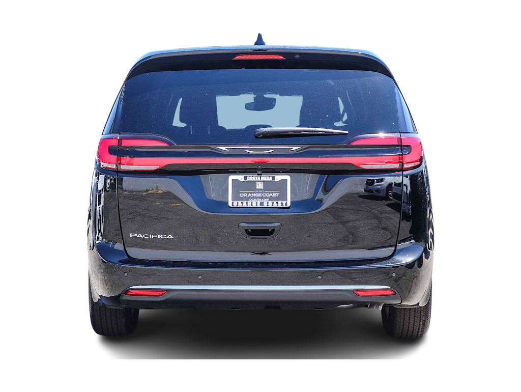 Thumbnail: 2027 Chrysler Pacifica - 4