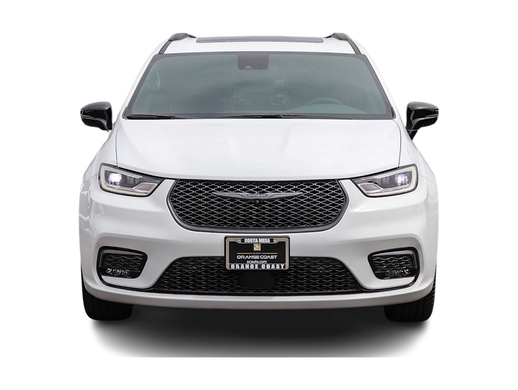 Thumbnail: 2026 Chrysler Pacifica - 5