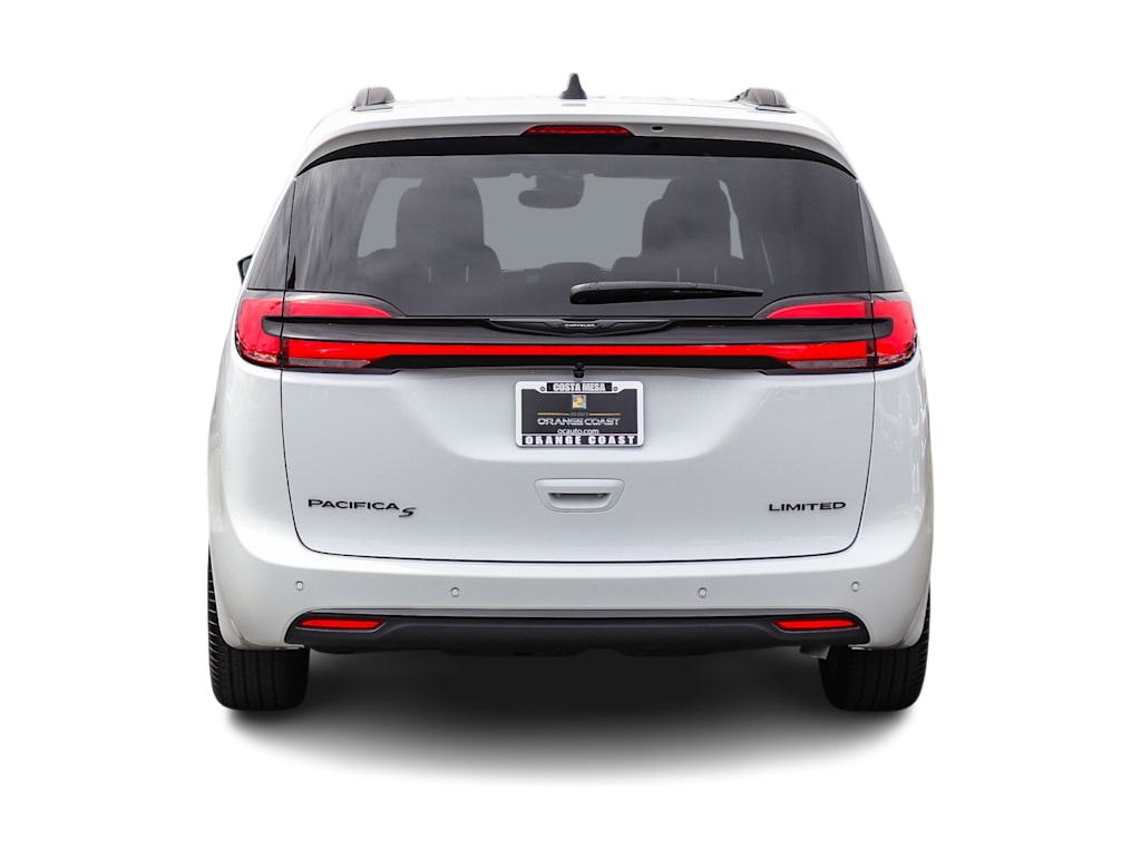 Thumbnail: 2026 Chrysler Pacifica - 4