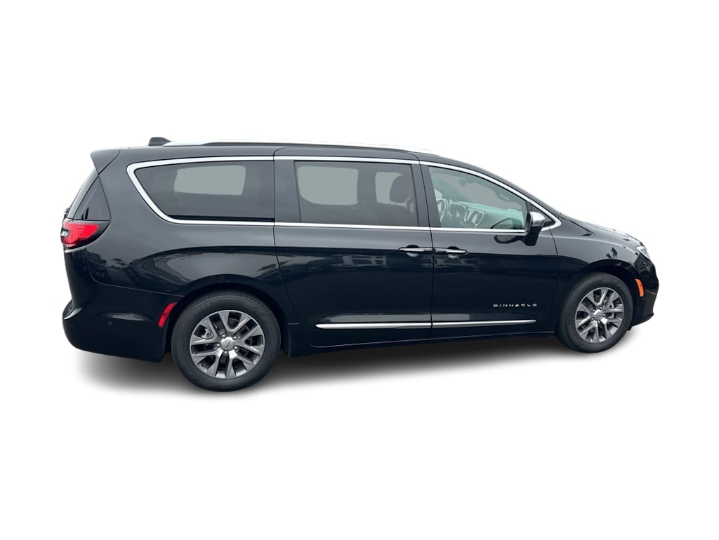 2021 Chrysler Pacifica Hybrid Pinnacle 21