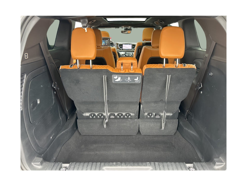 2021 Chrysler Pacifica Hybrid Pinnacle 36